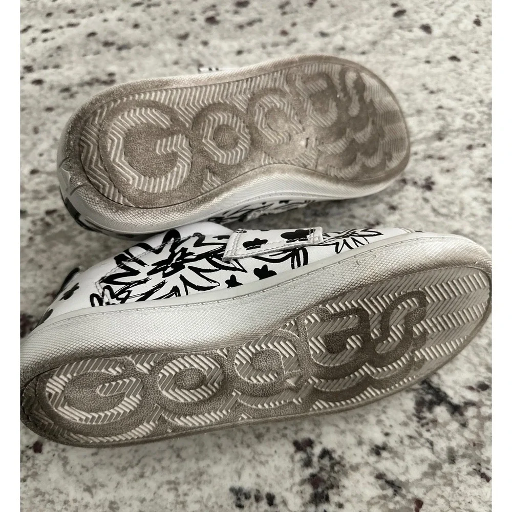 GOATS Kids Floral Graphic Hook & Loop Sneakers - Size 1 Youth